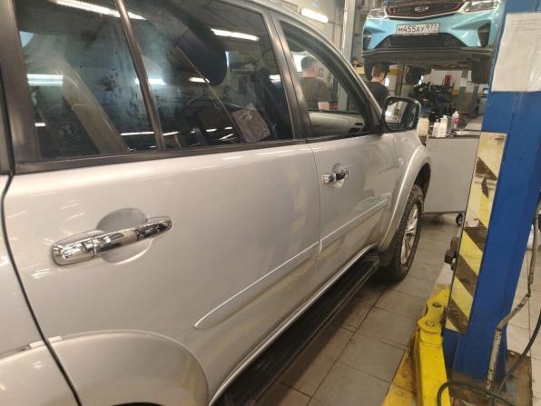 Mitsubishi Pajero Sport II Рестайлинг с пробегом 2013 года, цена 1 225 000 рублей, 177287 км, внедорожник, Автокод Объявления