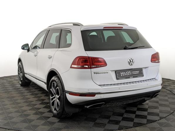 Volkswagen Touareg II Рестайлинг с пробегом 2016 года, цена 2 625 000 рублей, 147407 км, внедорожник, Автокод Объявления