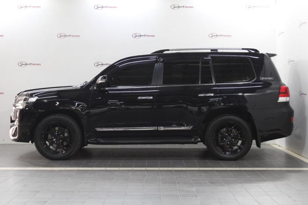 Toyota Land Cruiser 200 Series Рестайлинг 2 Владивосток  - изображение 9