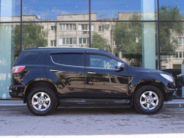 Chevrolet TrailBlazer II с пробегом 2014 года, цена 1 370 000 рублей, 185000 км, внедорожник, Автокод Объявления