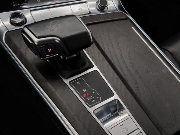 Audi A6 V (C8) с пробегом 2020 года, цена 3 450 000 рублей, 137792 км, седан, Автокод Объявления
