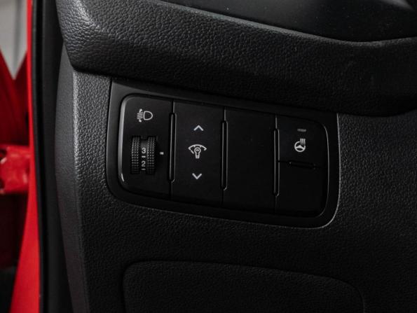 Kia Ceed II Рестайлинг с пробегом 2016 года, цена 990 000 рублей, 170305 км, хэтчбек, Автокод Объявления