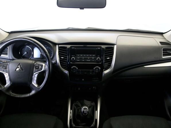 Mitsubishi Pajero Sport III с пробегом 2018 года, цена 2 750 000 рублей, 75000 км, внедорожник, Автокод Объявления