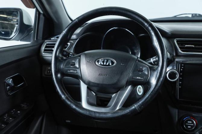 Kia Rio III с пробегом 2014 года, цена 999 000 рублей, 182000 км, седан, Автокод Объявления