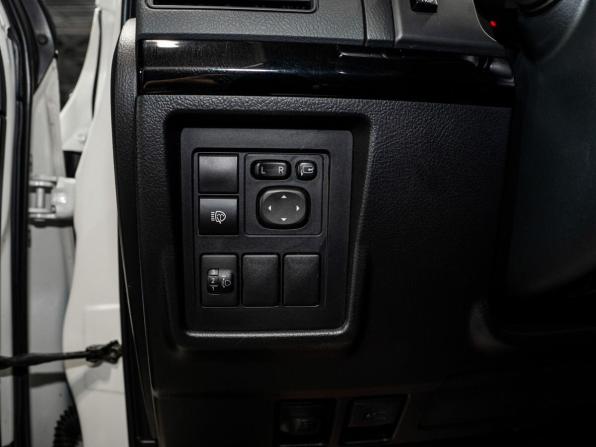 Toyota Land Cruiser Prado 150 Series Рестайлинг 2 с пробегом 2019 года, цена 5 100 000 рублей, 64800 км, внедорожник, Автокод Объявления