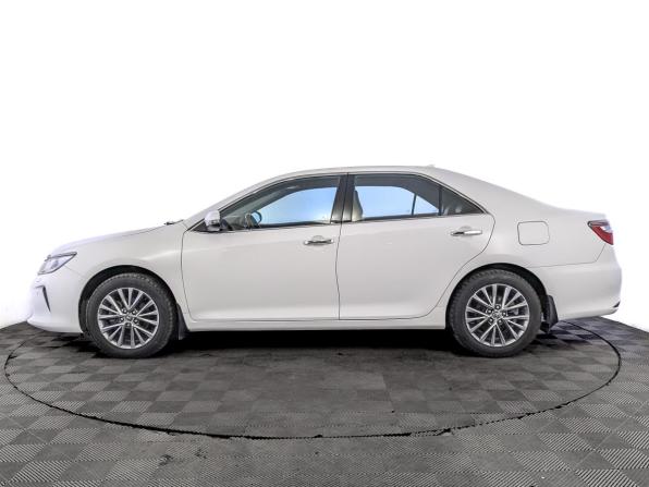 Toyota Camry VII (XV50) Рестайлинг с пробегом 2016 года, цена 2 095 000 рублей, 172500 км, седан, Автокод Объявления