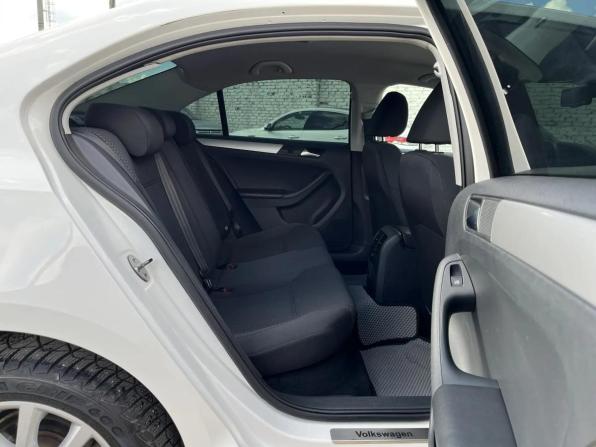 Volkswagen Jetta VI с пробегом 2013 года, цена 970 000 рублей, 186424 км, седан, Автокод Объявления