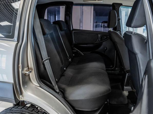 Chevrolet Niva I Рестайлинг с пробегом 2017 года, цена 696 000 рублей, 72337 км, внедорожник, Автокод Объявления