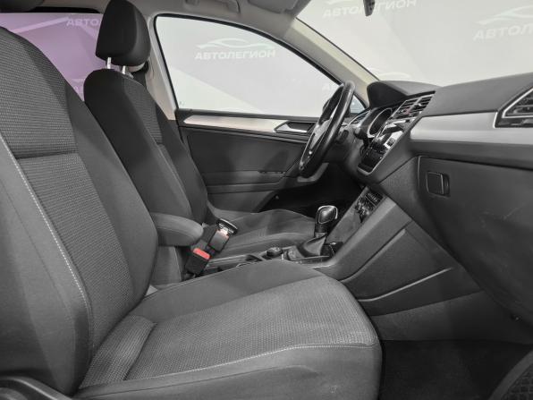 Volkswagen Tiguan II с пробегом 2019 года, цена 2 650 000 рублей, 87261 км, внедорожник, Автокод Объявления