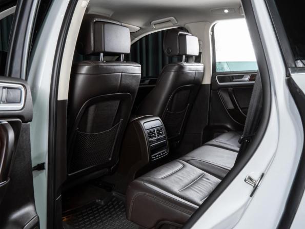 Volkswagen Touareg II Рестайлинг с пробегом 2016 года, цена 2 975 070 рублей, 168994 км, внедорожник, Автокод Объявления