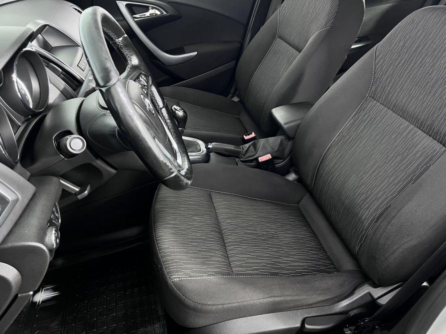 Opel Astra J Рестайлинг Калининград  - изображение 9