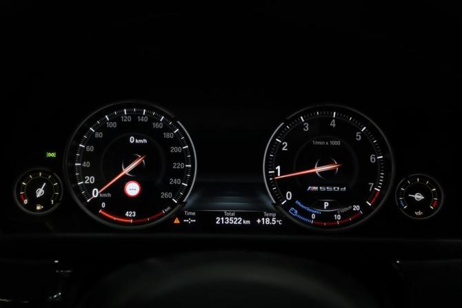 BMW 5 серии VI (F10/F11/F07) Рестайлинг с пробегом 2016 года, цена 2 100 000 рублей, 213515 км, седан, Автокод Объявления