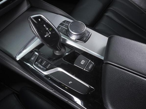 BMW 5 серии VII (G30/G31/G38) с пробегом 2017 года, цена 3 330 000 рублей, 123335 км, седан, Автокод Объявления