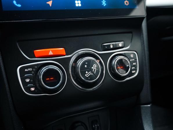 Citroen C4 II с пробегом 2015 года, цена 919 000 рублей, 62215 км, седан, Автокод Объявления