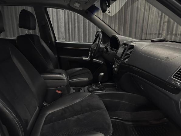 Hyundai Santa Fe II с пробегом 2008 года, цена 899 000 рублей, 210000 км, внедорожник, Автокод Объявления
