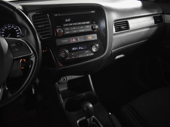 Mitsubishi Outlander III Рестайлинг 2 с пробегом 2016 года, цена 1 350 000 рублей, 248753 км, внедорожник, Автокод Объявления