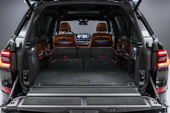 Новый BMW X7 I (G07) Рестайлинг 2026 года, цена 17 800 000 рублей, внедорожник, Автокод Объявления