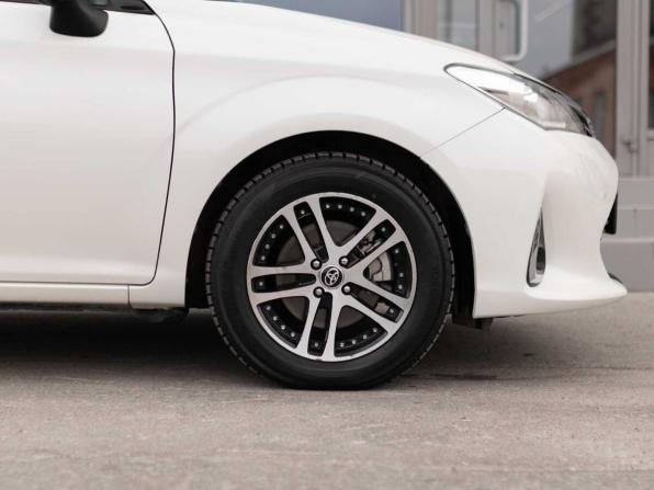 Toyota Corolla XI (E160 E170) Рестайлинг 2 с пробегом 2018 года, цена 1 300 000 рублей, 77832 км, универсал, Автокод Объявления