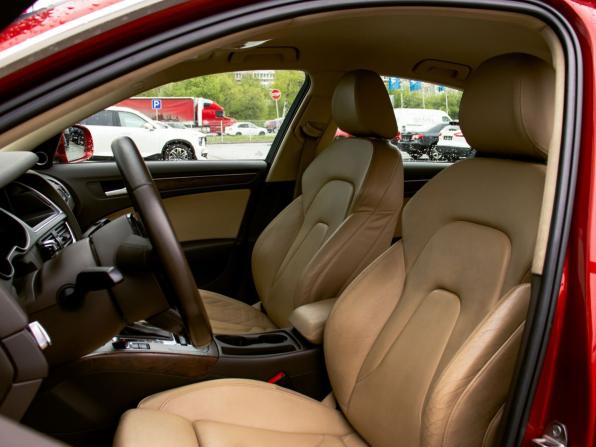 Audi A4 IV (B8) Рестайлинг с пробегом 2013 года, цена 1 850 000 рублей, 181000 км, седан, Автокод Объявления