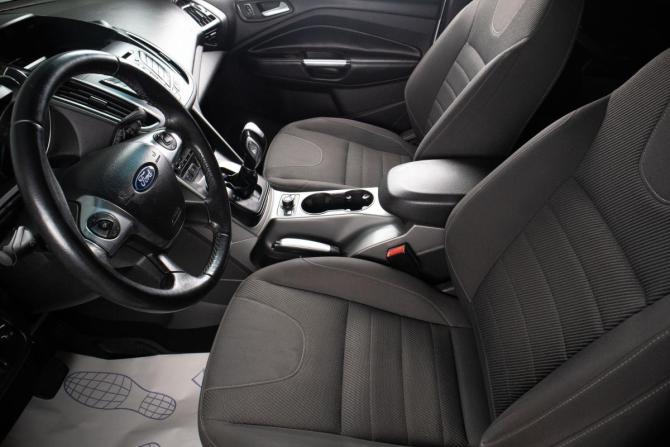 Ford Kuga II с пробегом 2014 года, цена 1 099 000 рублей, 250000 км, внедорожник, Автокод Объявления