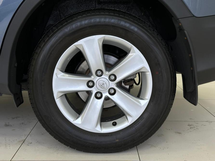 Toyota RAV4 IV (XA40) Санкт-Петербург  - изображение 12