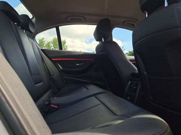 BMW 3 серии VI (F3x) Рестайлинг с пробегом 2015 года, цена 2 250 000 рублей, 176886 км, седан, Автокод Объявления