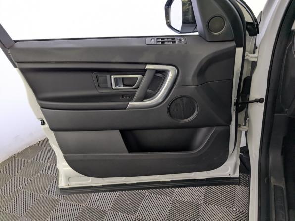 Land Rover Discovery Sport I с пробегом 2019 года, цена 2 780 000 рублей, 123282 км, внедорожник, Автокод Объявления
