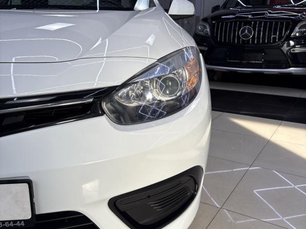 Renault Fluence I Рестайлинг с пробегом 2014 года, цена 935 000 рублей, 61086 км, седан, Автокод Объявления
