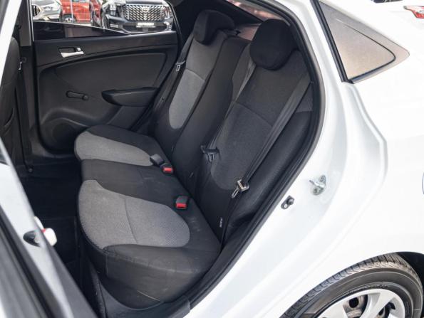 Hyundai Solaris I с пробегом 2013 года, цена 820 000 рублей, 204992 км, седан, Автокод Объявления