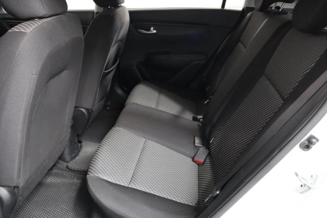 Kia Rio IV с пробегом 2018 года, цена 1 149 000 рублей, 200000 км, хэтчбек, Автокод Объявления