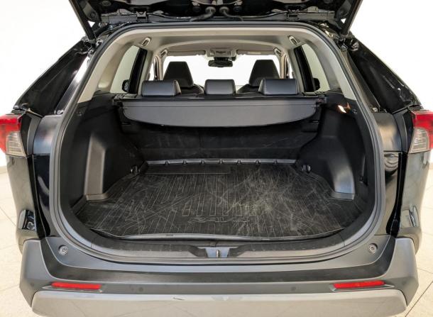 Toyota RAV4 V (XA50) с пробегом 2022 года, цена 3 650 000 рублей, 90558 км, внедорожник, Автокод Объявления