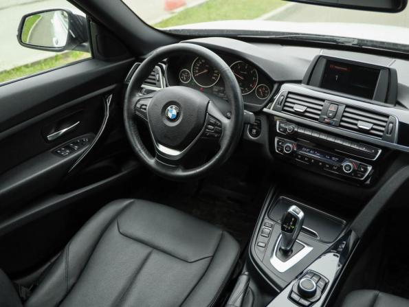 BMW 3 серии VI (F3x) Рестайлинг с пробегом 2017 года, цена 2 669 000 рублей, 126680 км, лифтбек, Автокод Объявления