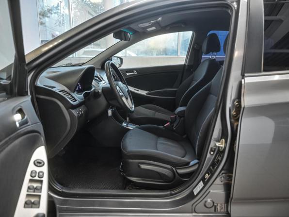Hyundai Solaris I с пробегом 2012 года, цена 839 000 рублей, 118419 км, седан, Автокод Объявления