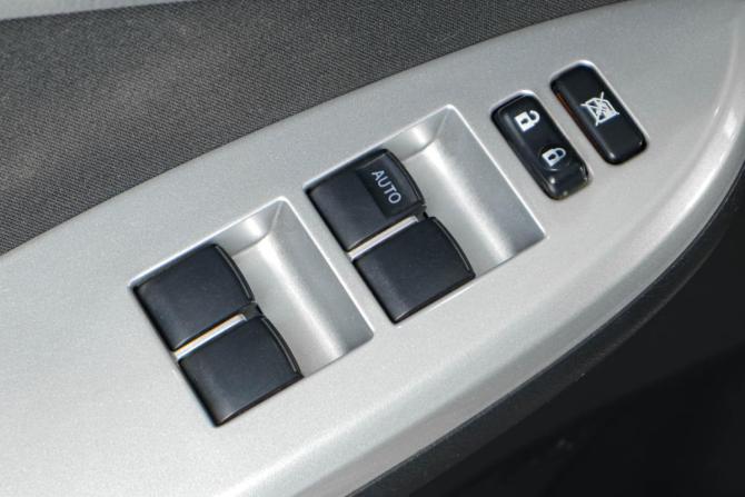 Toyota Corolla X (E140 E150) Рестайлинг с пробегом 2012 года, цена 699 000 рублей, 227634 км, седан, Автокод Объявления
