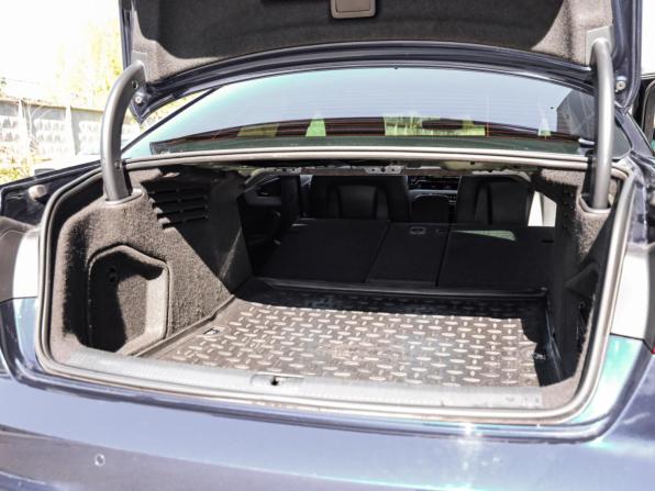 Audi A4 V (B9) Рестайлинг с пробегом 2021 года, цена 2 989 000 рублей, 102100 км, седан, Автокод Объявления