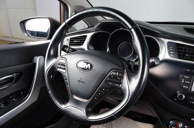 Kia Ceed I с пробегом 2018 года, цена 1 629 000 рублей, 112000 км, хэтчбек, Автокод Объявления