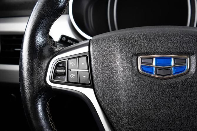 Geely Atlas I с пробегом 2018 года, цена 1 699 000 рублей, 103414 км, внедорожник, Автокод Объявления