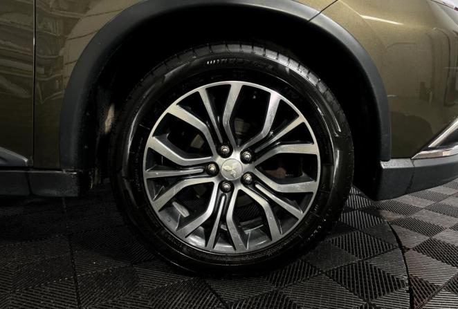 Mitsubishi Outlander III Рестайлинг 2 с пробегом 2015 года, цена 1 660 000 рублей, 171187 км, внедорожник, Автокод Объявления
