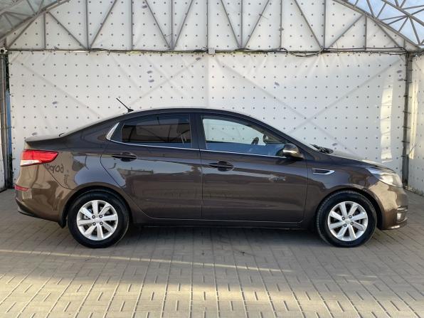 Kia Rio III Рестайлинг с пробегом 2015 года, цена 1 140 000 рублей, 105135 км, седан, Автокод Объявления