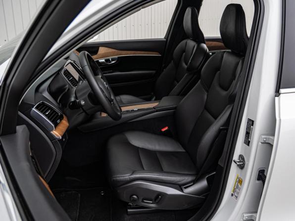 Volvo XC90 II Рестайлинг 1 с пробегом 2023 года, цена 7 979 000 рублей, 12923 км, внедорожник, Автокод Объявления