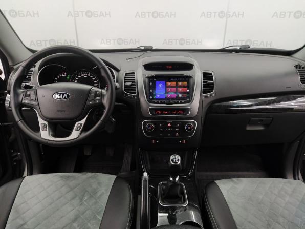 Kia Sorento II Рестайлинг с пробегом 2019 года, цена 2 100 000 рублей, 98500 км, внедорожник, Автокод Объявления