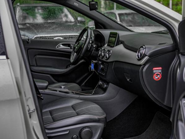 Mercedes-Benz B-Класс II (W246) Рестайлинг с пробегом 2014 года, цена 1 099 000 рублей, 209238 км, хэтчбек, Автокод Объявления