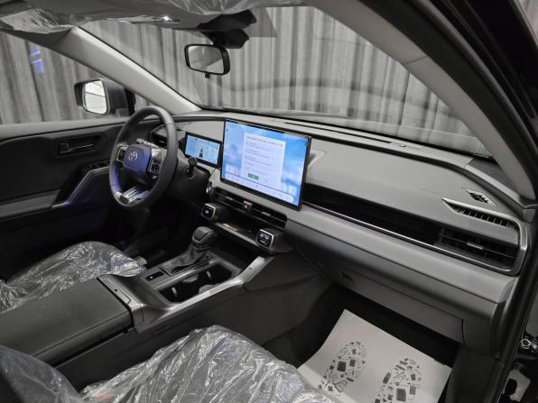 Toyota RAV4 VI (XA60) с пробегом 2026 года, цена 4 070 000 рублей, 20 км, внедорожник, Автокод Объявления