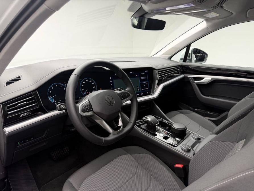 Volkswagen Touareg III Рестайлинг Москва  - изображение 8