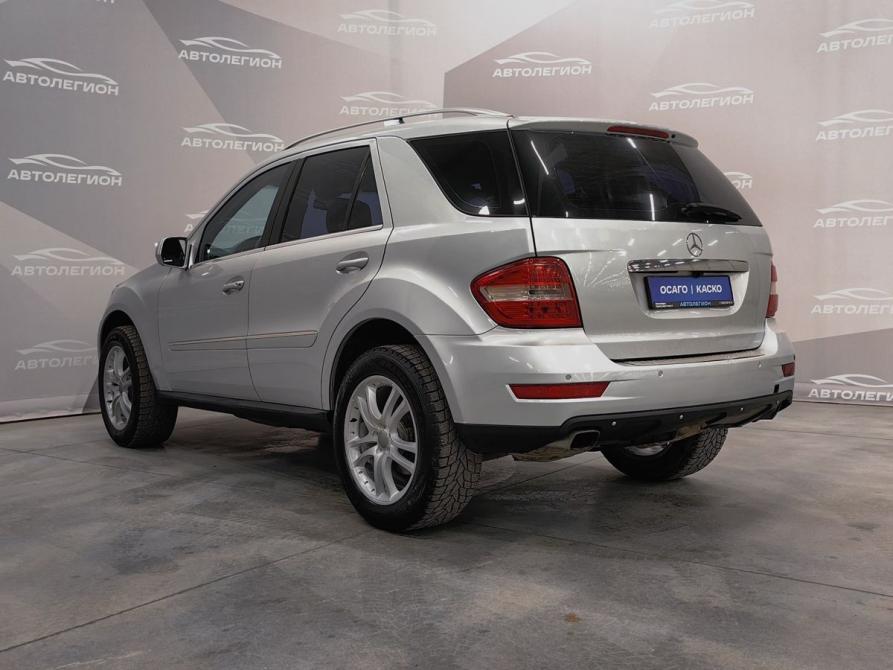 Mercedes-Benz M-Класс II (W164) Рестайлинг Новосибирск  - изображение 6