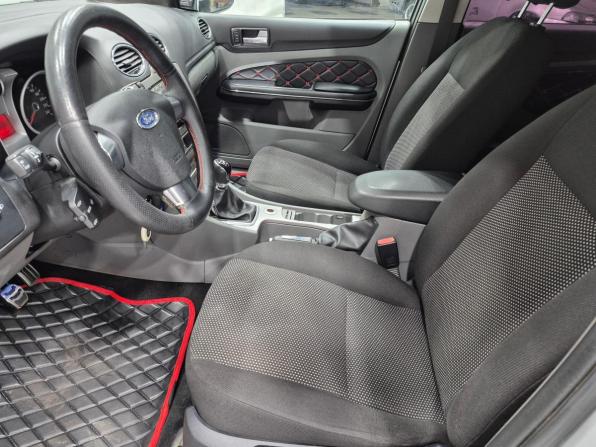 Ford Focus II Рестайлинг с пробегом 2010 года, цена 625 000 рублей, 235000 км, седан, Автокод Объявления