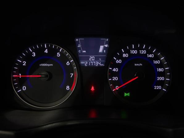 Hyundai Solaris I с пробегом 2013 года, цена 625 000 рублей, 217733 км, седан, Автокод Объявления