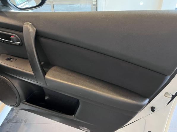 Mazda 6 II (GH) Рестайлинг с пробегом 2012 года, цена 700 000 рублей, 273304 км, седан, Автокод Объявления