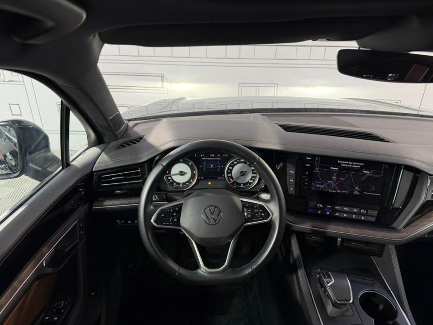 Volkswagen Touareg III Москва  - изображение 16