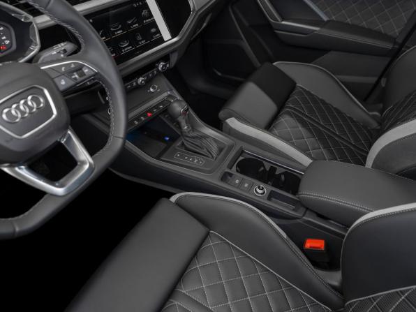 Audi Q3 II (F3) с пробегом 2026 года, цена 4 000 000 рублей, 50 км, внедорожник, Автокод Объявления